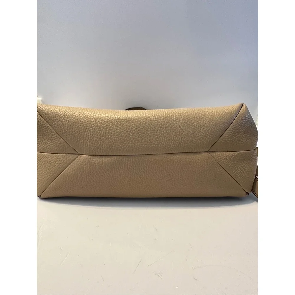 Michael‎ Kors Pebble Leather Backpack Beige Convertible Straps Everyday Casual